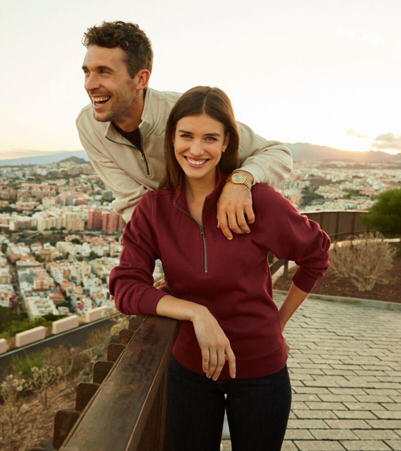 Basic Half Zip Thumbnail