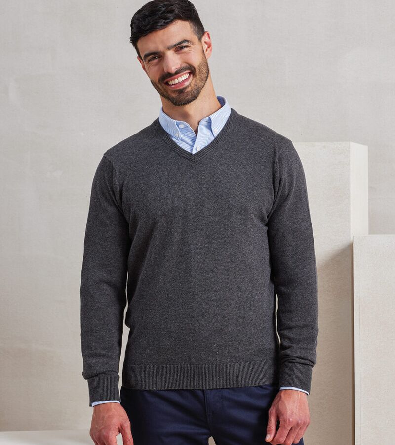 V-neck knitted sweater Thumbnail