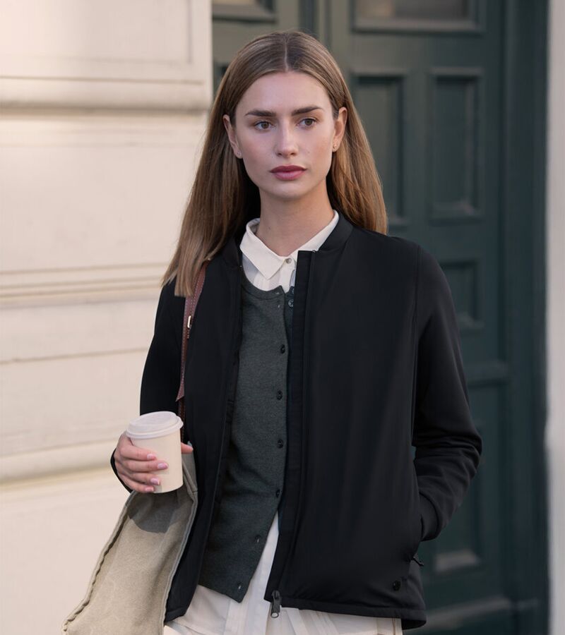 Women’s Westlake – performance hybrid jacket Thumbnail