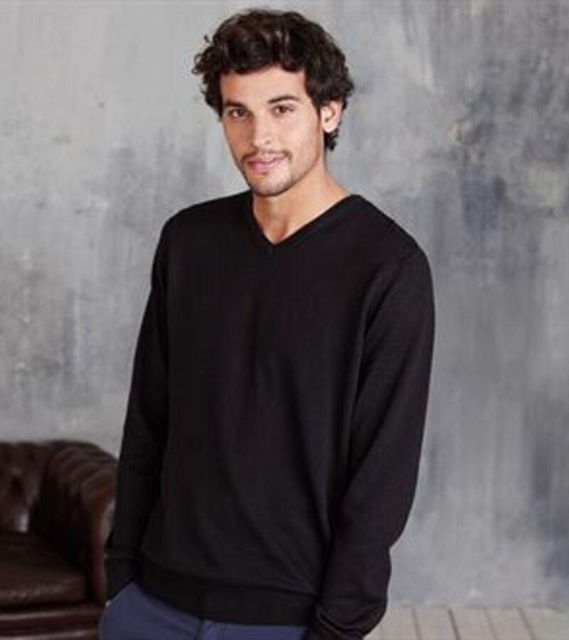 Men's V-neck jumper Thumbnail