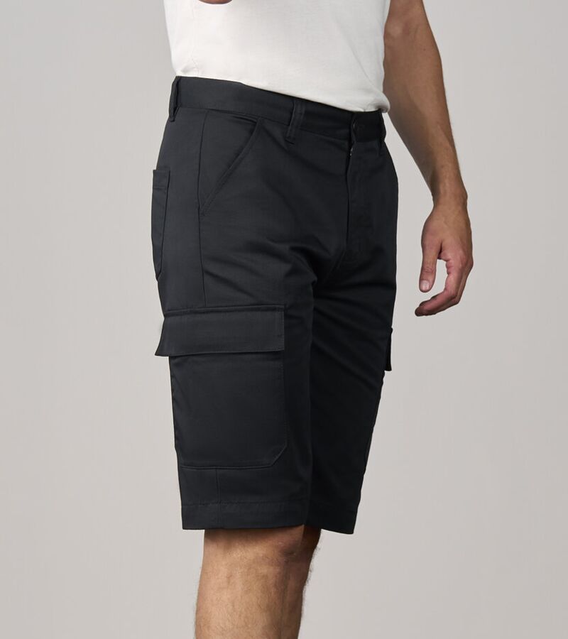 Pro cargo shorts Thumbnail
