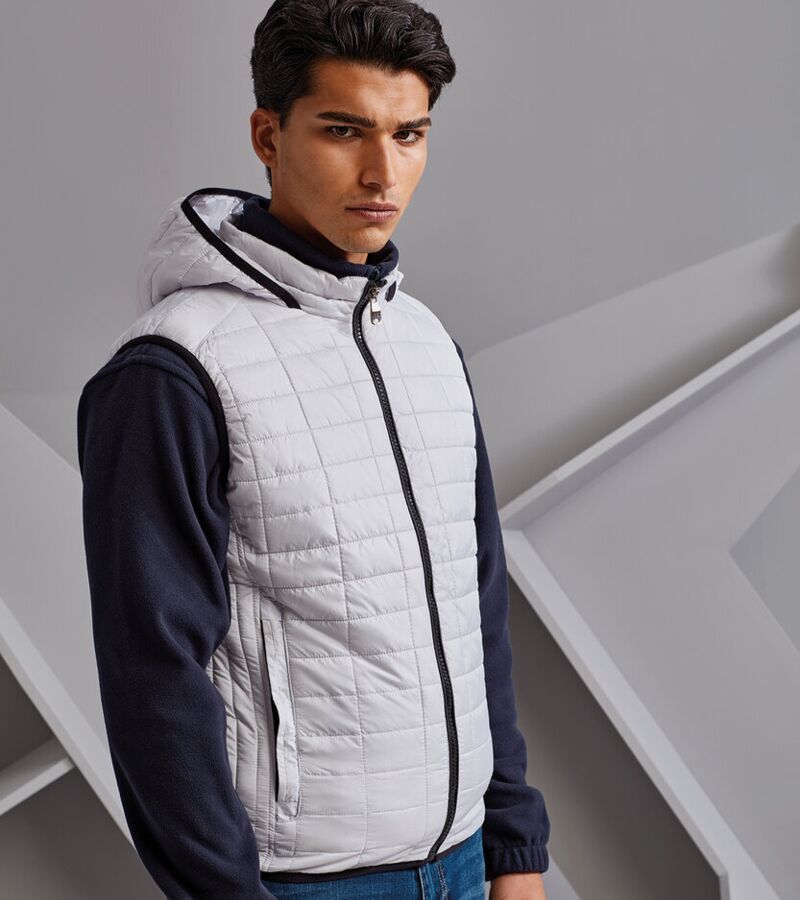 Honeycomb hooded gilet Thumbnail