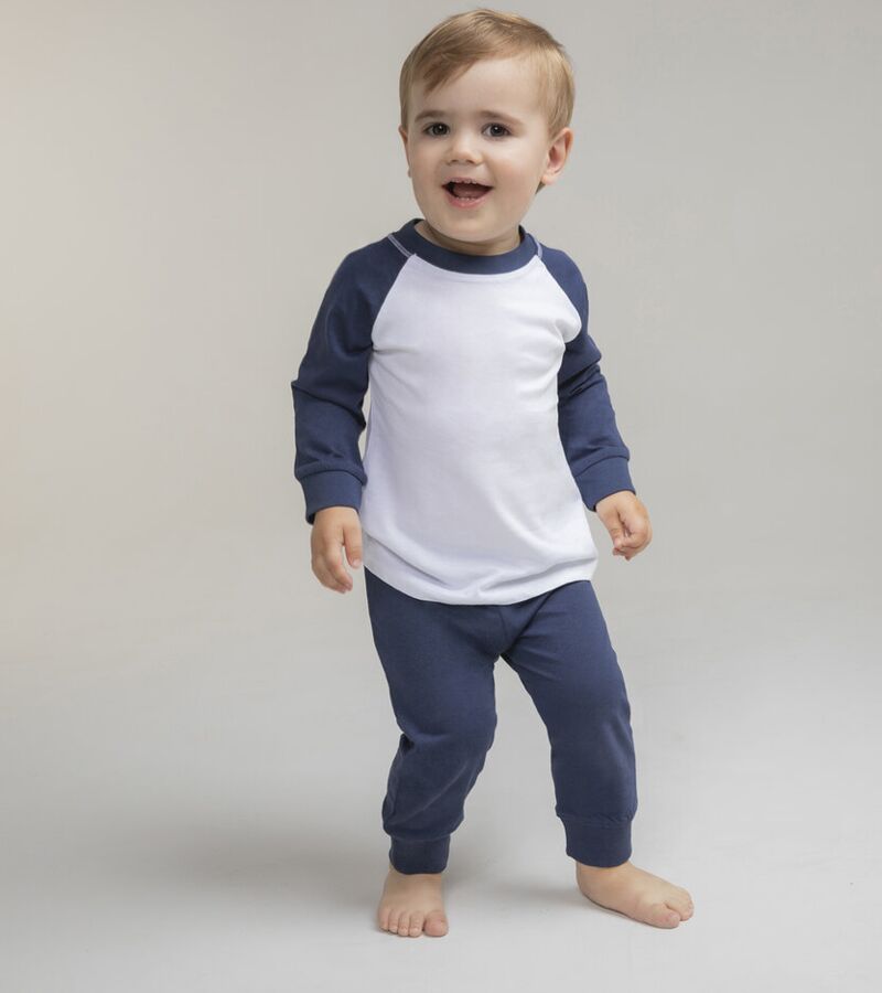 Children's pyjamas Thumbnail