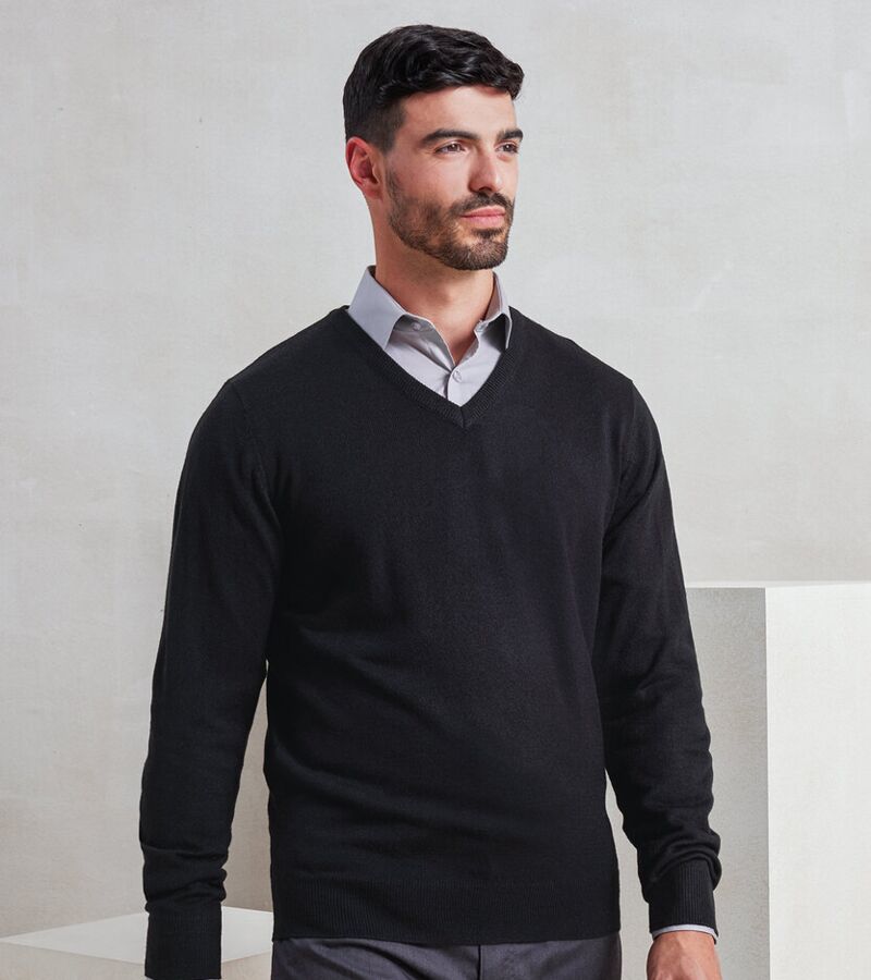 'Essential' acrylic v-neck sweater Thumbnail