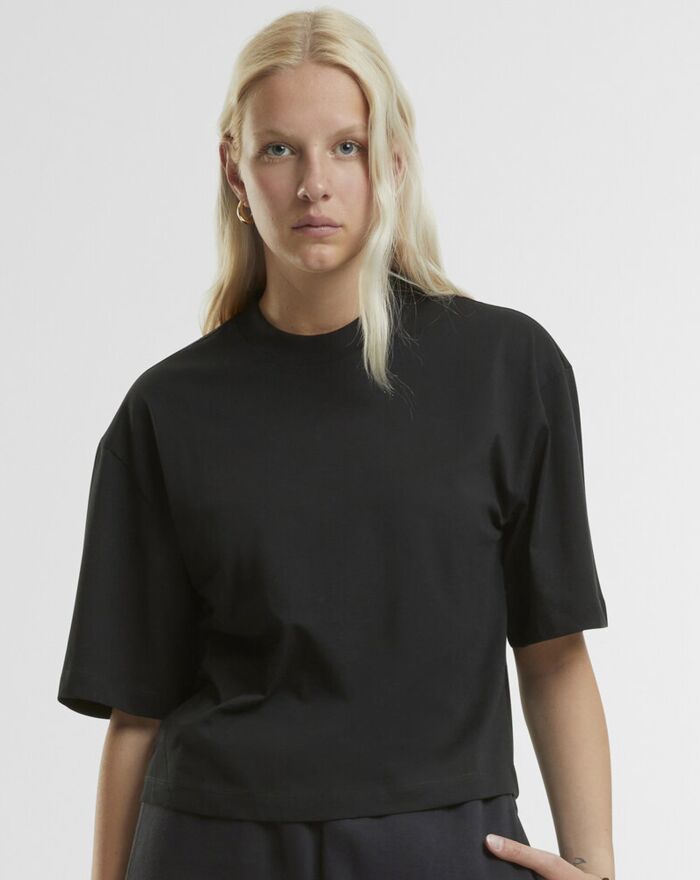 Women’s oversized tee Thumbnail