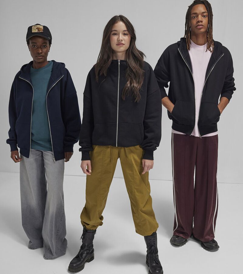 B&C Influence zip hood Thumbnail