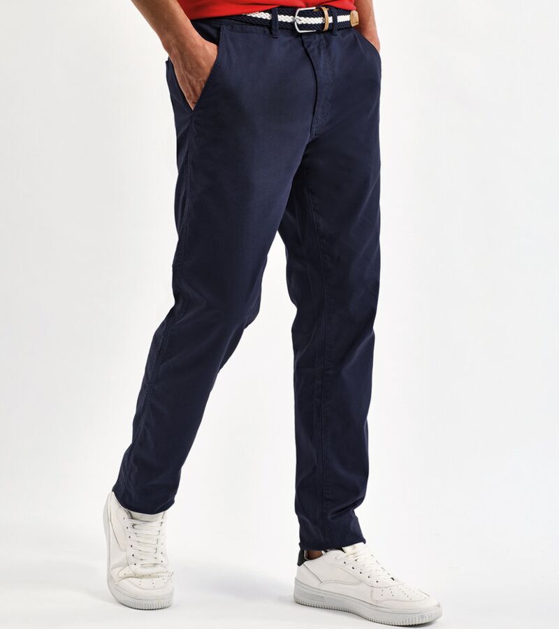 Men’s ultimate chinos Thumbnail