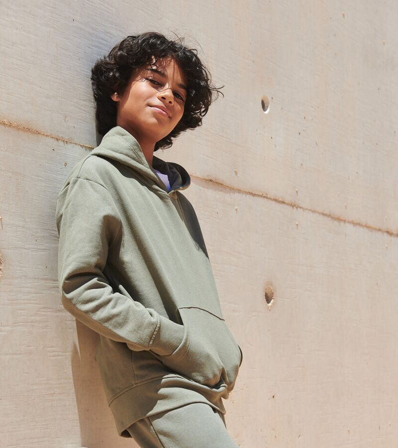 Kids sustainable fashion hoodie Thumbnail